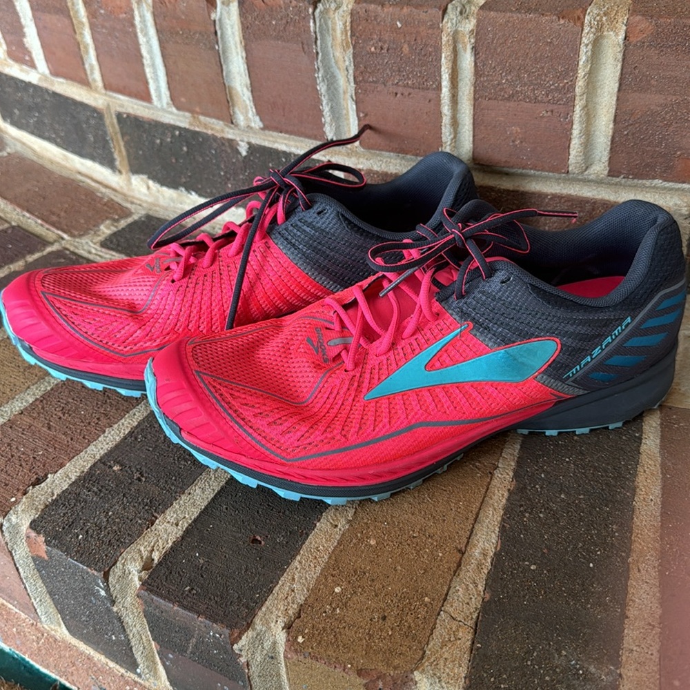 Brooks Mazama Trail Running Shoes